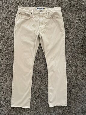 Polo Ralph Lauren Varick Slim Straight Jeans in Cream with Red Size Print